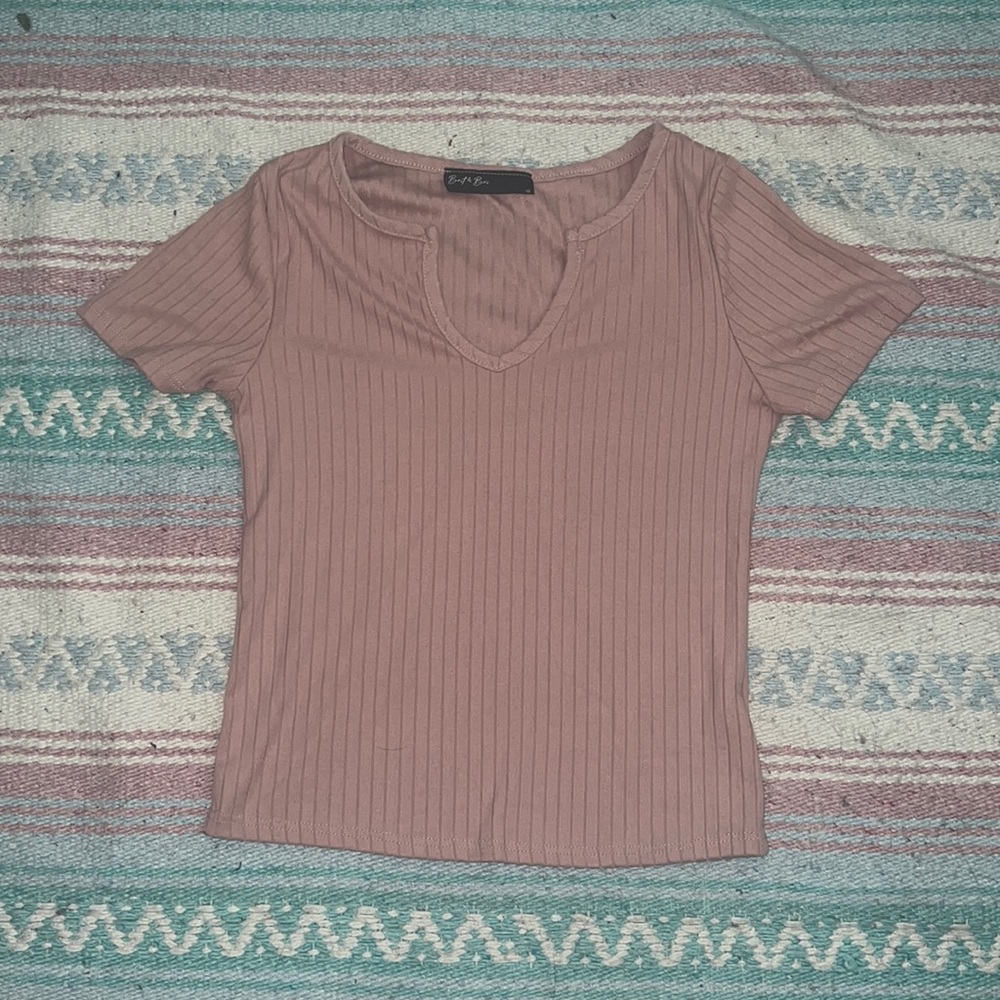 Dusty pink short sleeved ribbed t-shirt